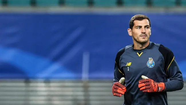 Iker Casillas dejó el futbol profesional este 2020