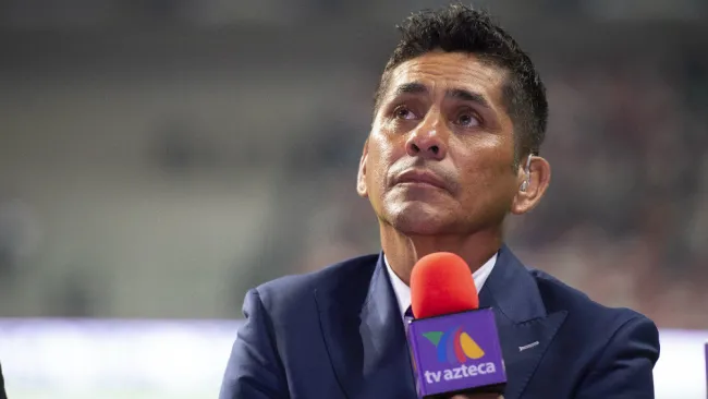 Jorge Campos en presentación