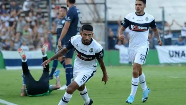 Matías 'Caco' García festeja una diana