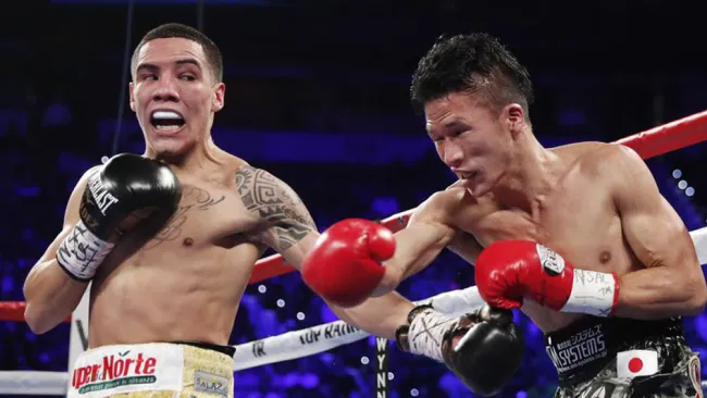 Óscar Valdez en combate contra el japonés Hiroshige Osawa