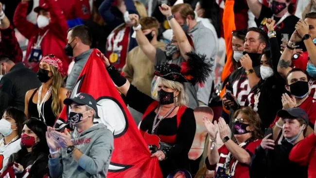 Asistentes al Super Bowl LV 