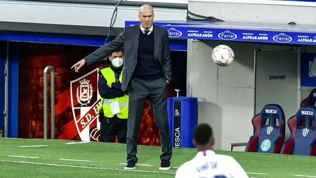 Real Madrid: Zidane no asegura su permanencia en el club