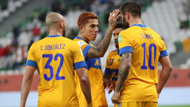 Tigres festeja gol ante Palmeiras