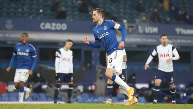 Festejo de gol contra el Tottenham en FA Cup 