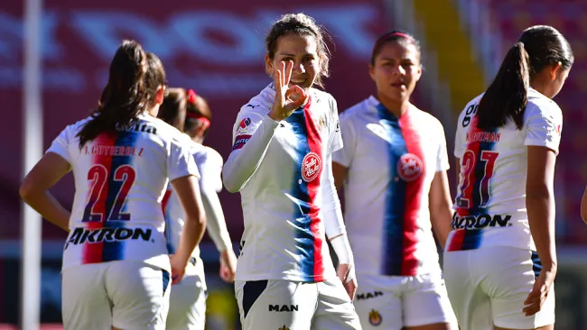 El festejo de gol de Alicia Cervantes 