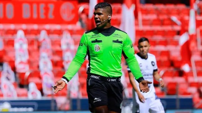 Liga MX: Roberto García Orozco reveló que Arturo Brizio despidió con engaños a Adalid Maganda