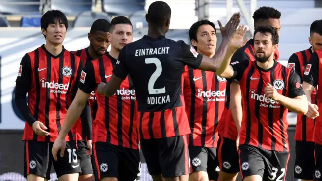 Frankfurt en festejo de gol