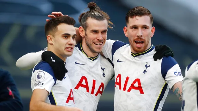 Tottenham: Gareth Bale hizo doblete en goleada al Burnley
