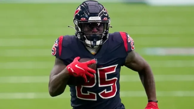 NFL: David Johnson se quedará para la próxima temporada con los Texans