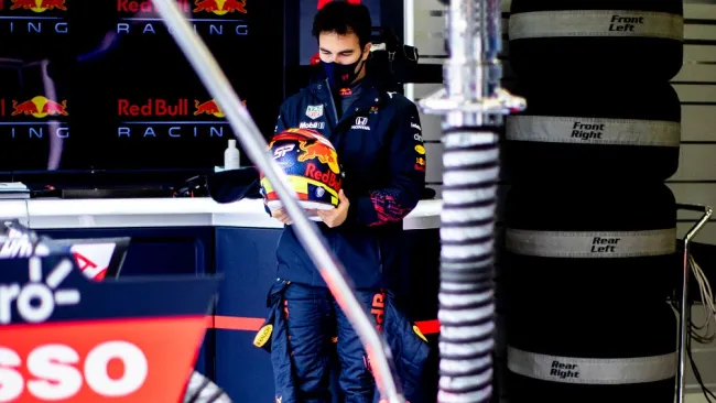 Checo Pérez, nuevo piloto de Red Bull