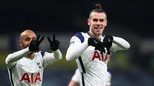 Gareth Bale maceó dos anotaciones 