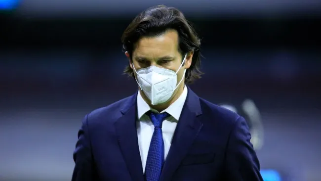 Santiago Solari en un partido con América