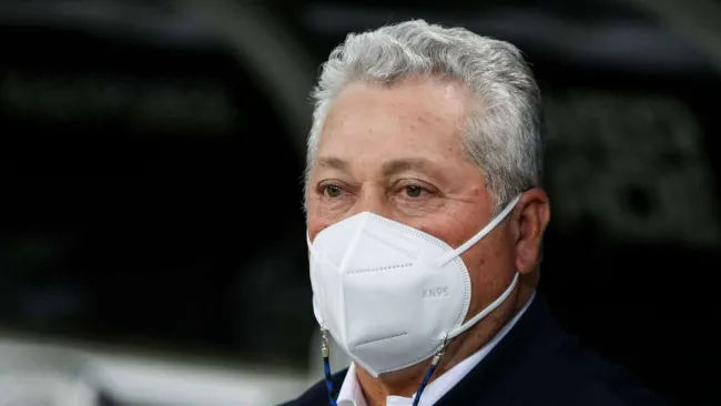 Vucetich dirigiendo a Chivas