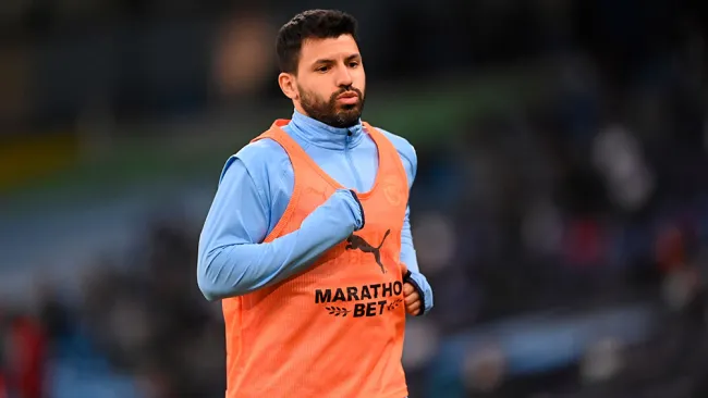 Sergio Agüero se quejó de sus compañeros: "No me pasan la pelota"