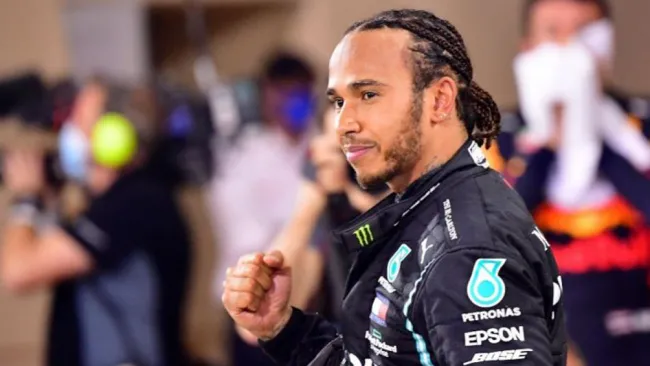 Lewis Hamilton luego de una carrera 