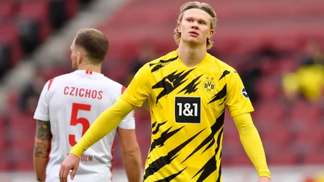 Haaland en el partido entre el Borussia Dortmund y el Colonia