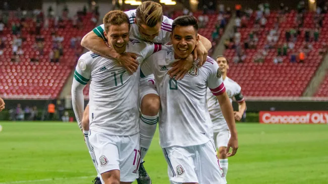 Jugadores del Tri Sub 23 celebran un gol ante Costa Rica