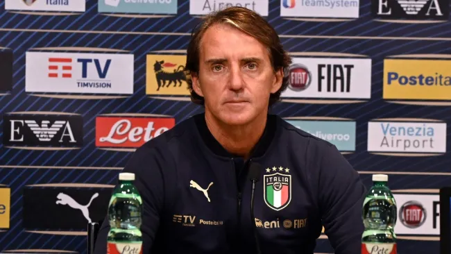 Roberto Mancini DT de la Selección Italiana en conferencia de prensa