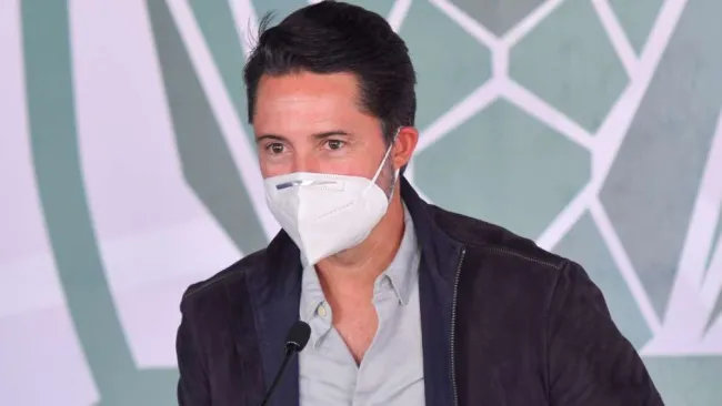 Yon de Luisa en conferencia