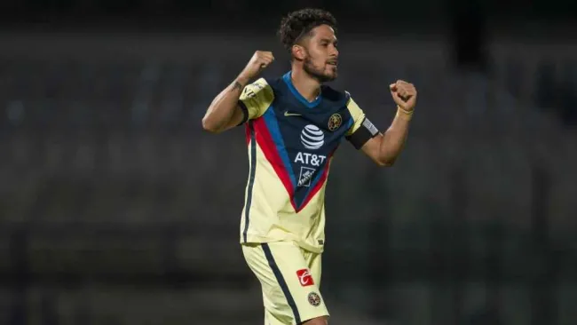 Bruno Valdez en festejo con América