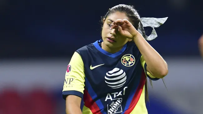 Jana Gutiérrez, se lamenta tras descalabro ante Chivas