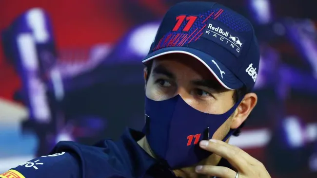 Checo Pérez previo a una carrera de F1