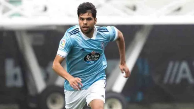Néstor Araujo, en un partido con Celta de Vigo 