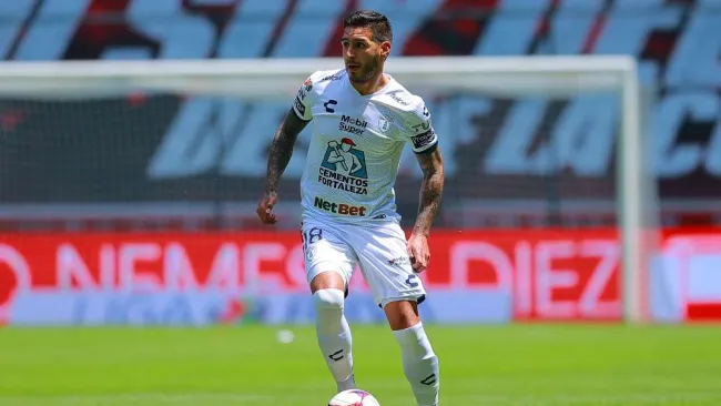 Sosa en partido con Pachuca