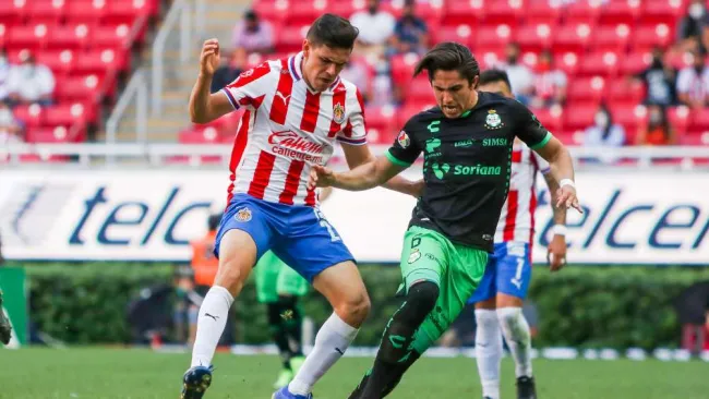 Chivas y Santos en partido