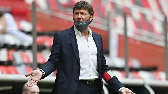 Hernán Cristante en el partido con Toluca 