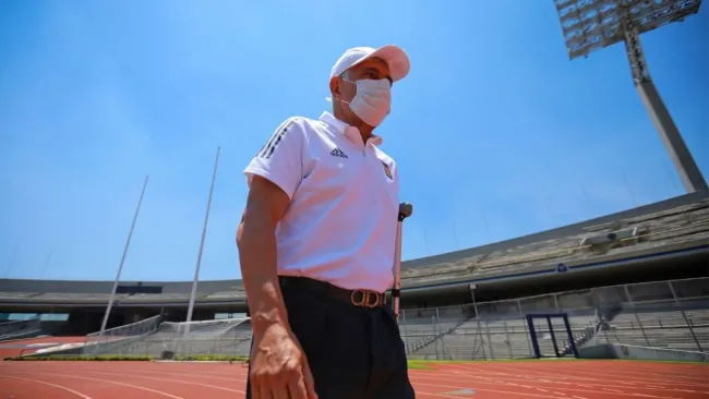 Ricardo Ferretti en el juego vs Pumas