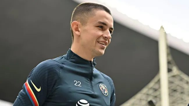 Fidalgo previo a un partido del América 