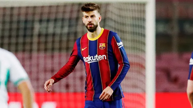 Gerard Piqué critica a la Superliga: "El futbol pertenece a la afición"