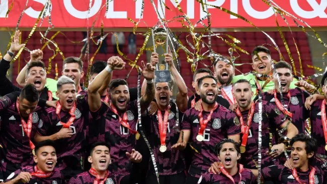 Jugadores de México en festejo tras conseguir el Preolímpico