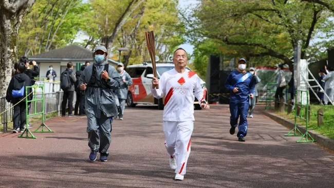 Un policía se contagió de Covid-19 en revelo de antorcha olímpica