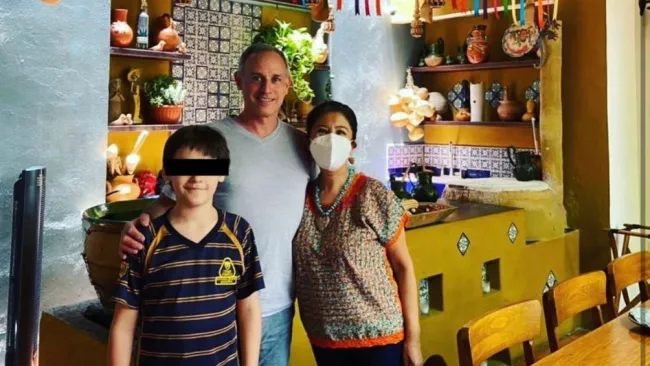 Hugo López-Gatell en un restaurante de Oaxaca