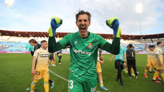 Diego López festeja el ascenso 