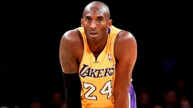Kobe Bryant en un partido con los Lakers