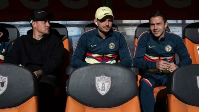 Nicolás Castillo, Benedetti y Córdova presentes en el Estadio Hidalgo