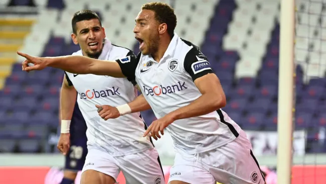 Dessers, en festejo de su gol