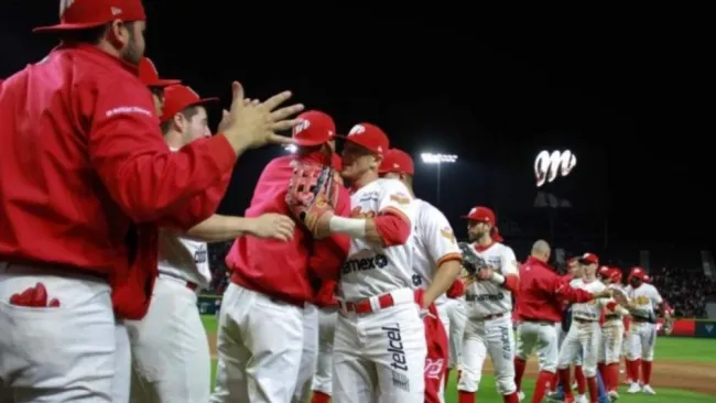 Diablos Rojos del México en partido