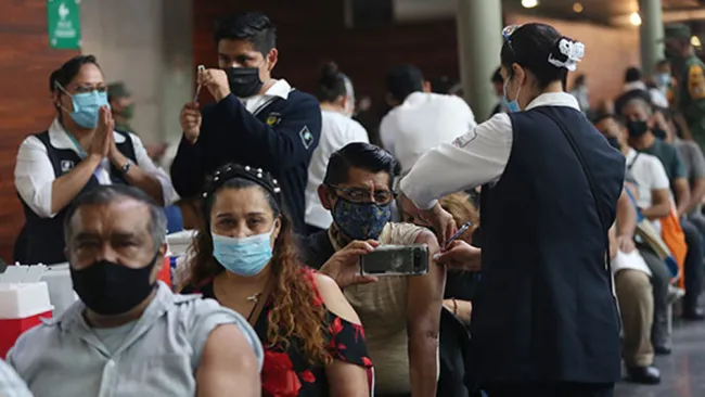 La vacunación masiva en la Ciudad de México
