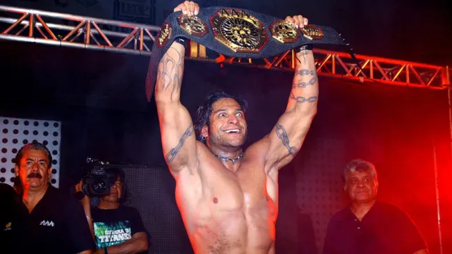 Cibernético, tras ganar un combate