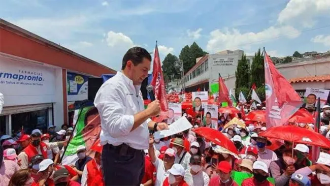  Guillermo Zamacona Urquiza en evento de campaña