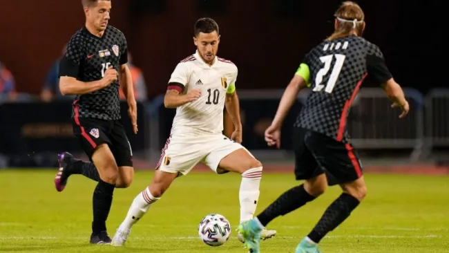 Eden Hazard en acción con Bélgica