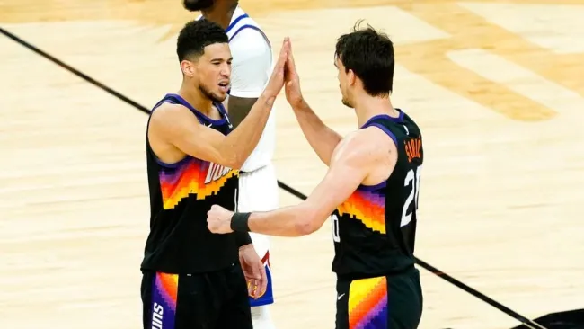 Suns derrotó a Nuggets