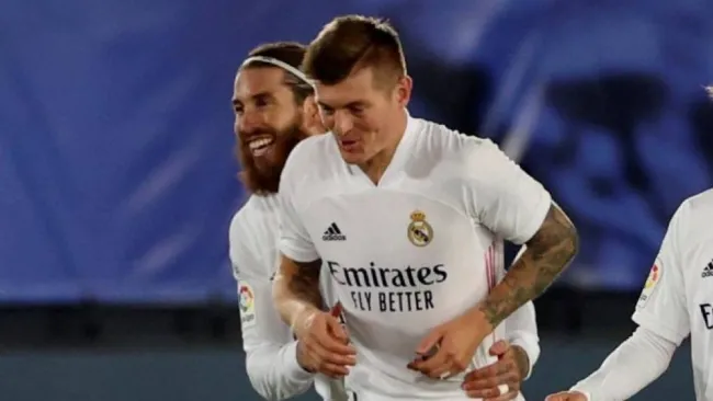 Sergio Ramos y Toni Kroos con el Real Madrid