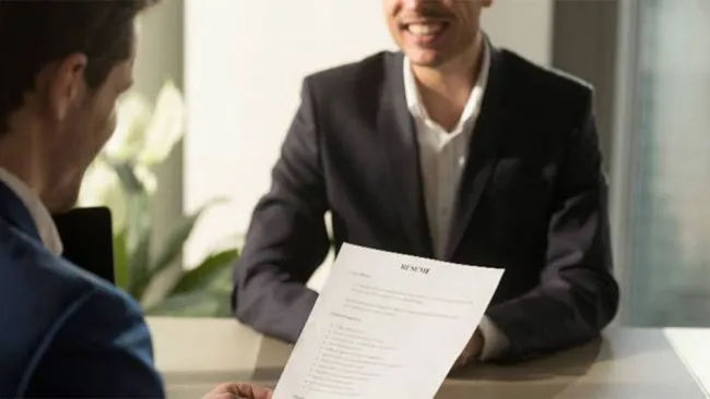 Aún hay muchas personas en busca de empleo