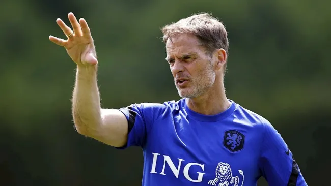 Frank de Boer durante un entrenamiento con Países Bajos