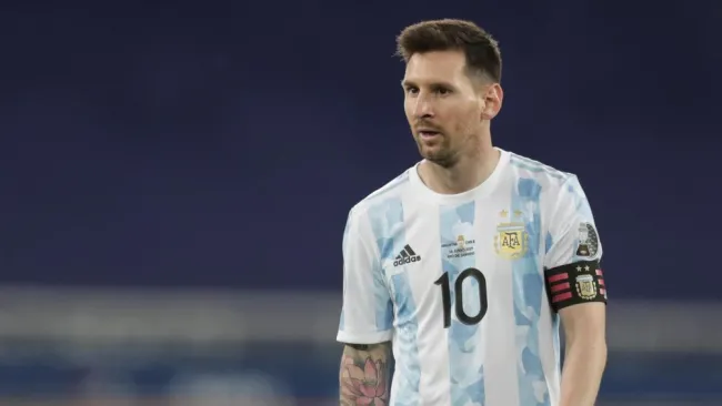 Messi en partido con Argentina